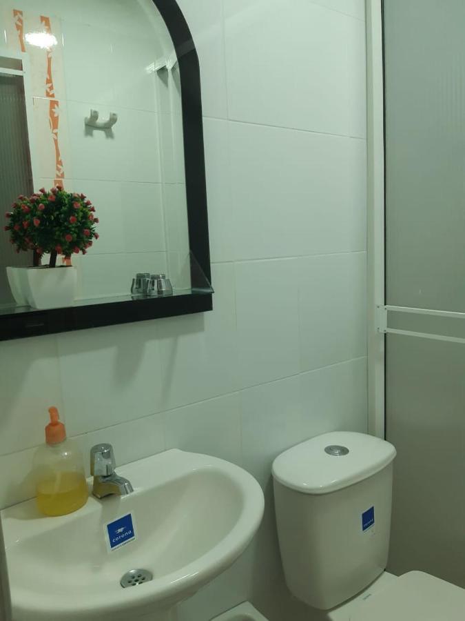 Hostal Villa Cecilia Villavieja Εξωτερικό φωτογραφία