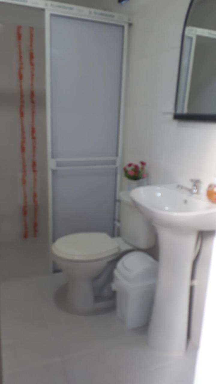 Hostal Villa Cecilia Villavieja Εξωτερικό φωτογραφία